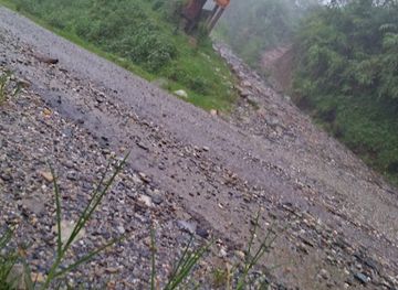 bhutan/chhukha-district/attraction/sengdhyen-junction