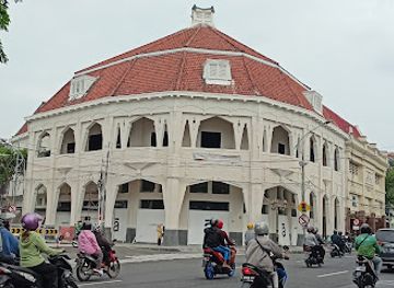 indonesia/surabaya/attraction/tunjungan-romansa