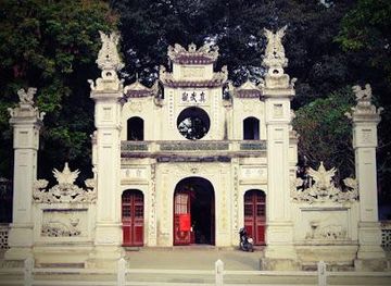 vietnam/hanoi/attraction/quan-thanh-temple