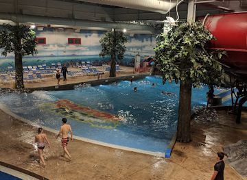 idaho/coeur-d-alene/attraction/raptor-reef-indoor-water-park