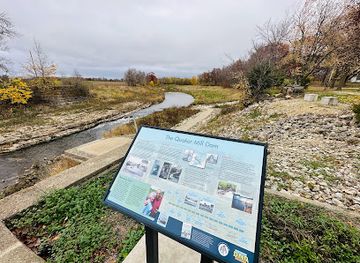 iowa/backbone-state-park/attraction/quaker-mill-dam-area