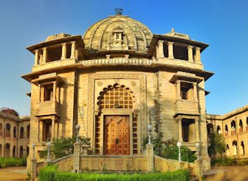 india/western-india/attraction/kirti-mandir