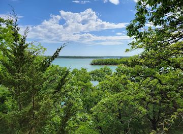 oklahoma/cross-timbers/attraction/tucker-tower-nature-center
