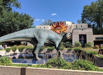 florida/orlando/attraction/dinosaur