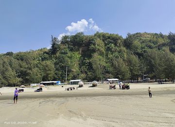 bangladesh/cox-s-bazar/attraction/parasailing-point