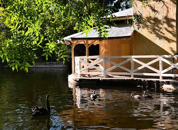 spain/madrid-community/attraction/casa-de-canas