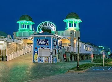 maine/old-orchard-beach/attraction/old-orchard-pier