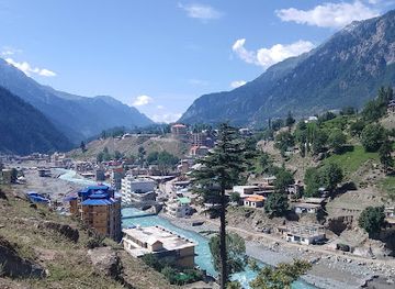 pakistan/swat-valley/attraction/river-side-kalam