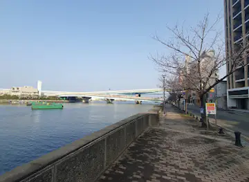 HAKATA PIER