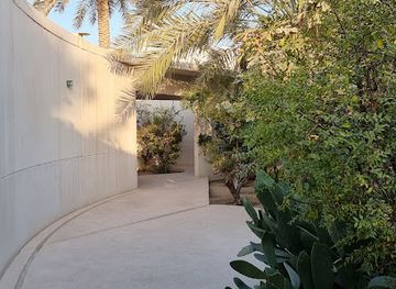 bahrain/hawar-islands/attraction/archaeologies-of-green-pavilion