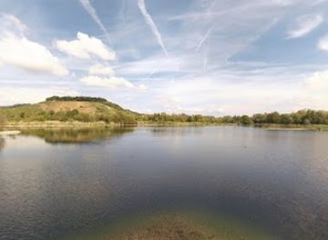 luxembourg/remerschen-lake/attraction/vogelbeobachtungshutte