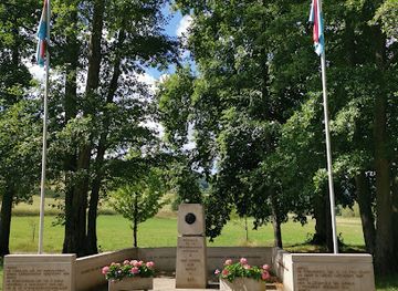 luxembourg/diekirch/attraction/kriegerdenkmal