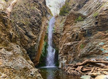 cyprus/troodos-mountains/attraction/millomeris-waterfall-sign