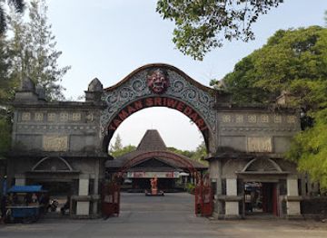indonesia/java/attraction/sriwedari-park