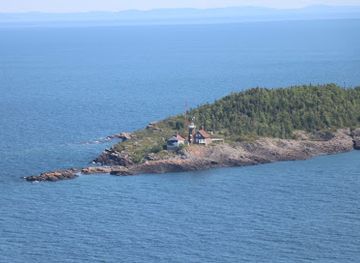 michigan/isle-royale-national-park/attraction/passage-island-lighthouse