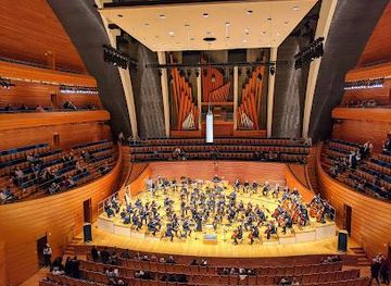 missouri/independence/attraction/kauffman-center-for-the-performing-arts