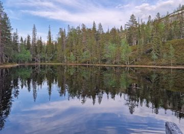 finland/karhunkierros-trail/attraction/karhunjuomalampi