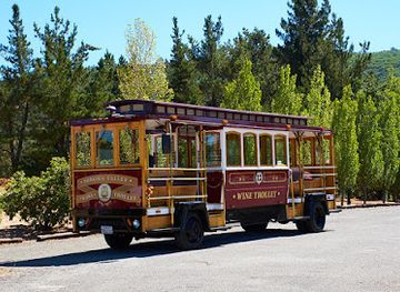california/wine-country/attraction/napa-valley-wine-trolley