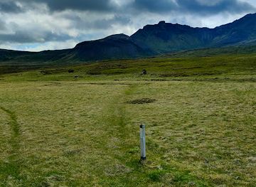 iceland/snafellsbar-area/attraction/trail-geldingafell