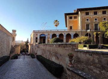 spain/palma-de-mallorca/santa-catalina/attraction/costa-de-la-seu