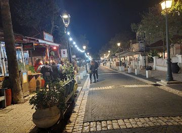 israel/zikhron-ya-akov/attraction/mfrshym-shr-h-yr-zkhrvn