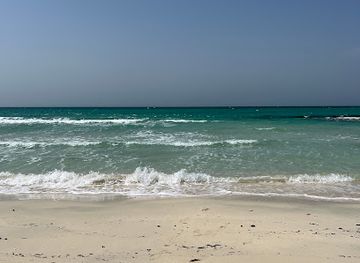 qatar/dukhan-beach/attraction/rekik-s-beach