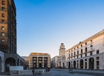 italy/bergamo/attraction/piazza-della-vittoria