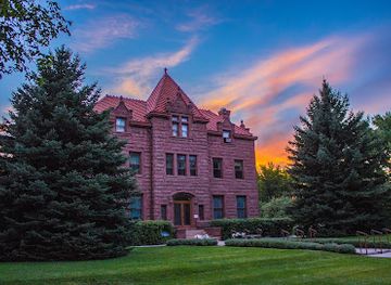 Moss Mansion Museum