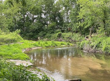 iowa/backbone-state-park/attraction/coffins-grove-county-park