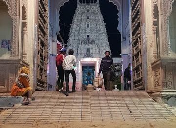 india/pushkar/attraction/collector-s-paradise