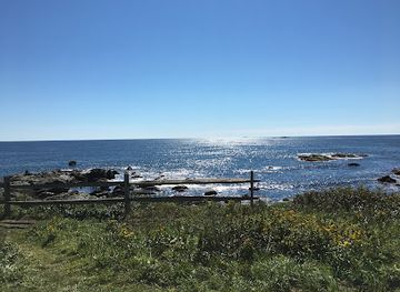 rhode-island/yawgoo-valley-ski-area/attraction/sachuest-point-national-wildlife-refuge