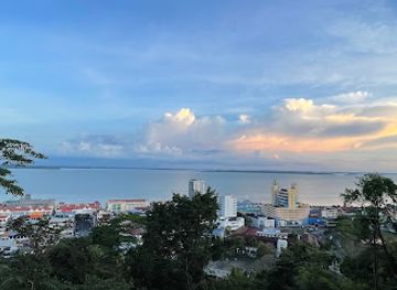 malaysia/sandakan/attraction/100-staircase