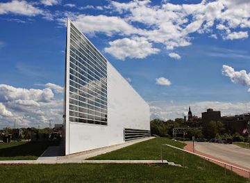 Museum of Wisconsin Art