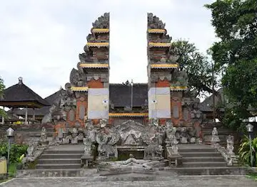 Pura Penataran Sasih