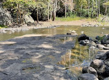 mauritius/grand-port/attraction/la-grotte-kiosk