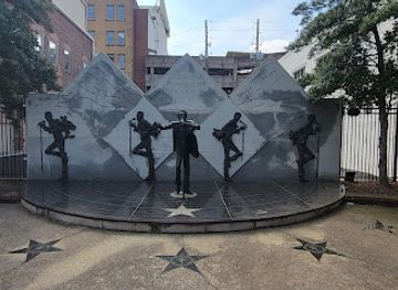 alabama/cahaba-river/attraction/eddie-kendrick-memorial-park