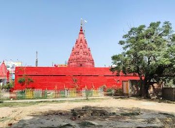 india/varanasi/attraction/shree-durga-mata-mandir-durgakund-varanasi