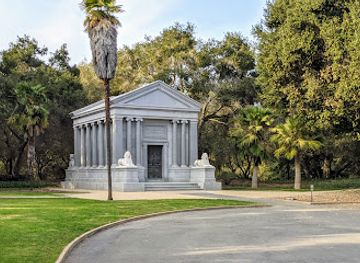 california/menlo-park/attraction/stanford-mausoleum
