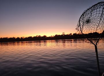 zambia/lake-kariba/attraction/mokoro-camp