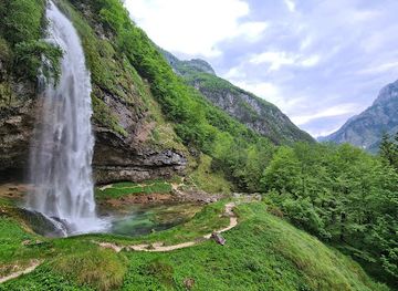 italy/friuli-venezia-giulia/attraction/goriuda-waterfall