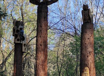 bulgaria/sofia-valley/attraction/sequoias-wood-art
