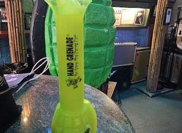 louisiana/new-orleans/attraction/tropical-isle-hand-granade