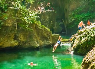 trinidad-and-tobago/argyle-waterfall/attraction/pool-of-sholam
