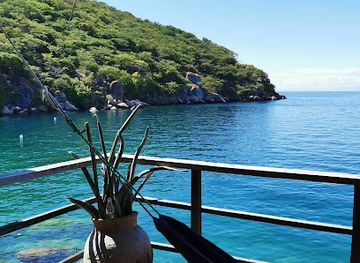 malawi/cape-maclear/attraction/mumbo-island