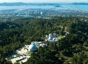 california/bay-area/attraction/chabot-space-science-center