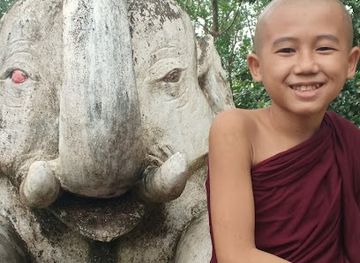 myanmar-burma/kyaiktiyo-pagoda/attraction/maung-lu-ga-amattaya-tar