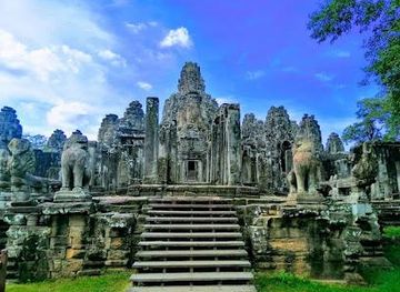 cambodia/siem-reap/attraction/angkor-tour-guide-and-transportation