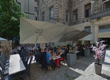 france/avignon/attraction/hotel-de-verclos