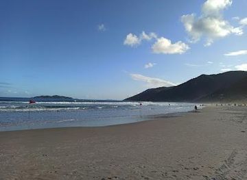 brazil/florianopolis/attraction/praia-dos-acores