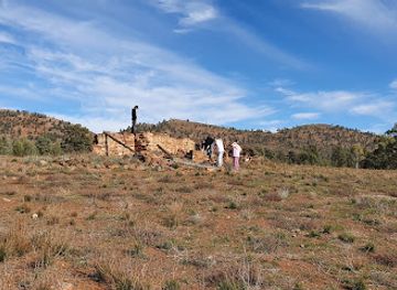 australia/flinders-ranges/attraction/artimore-ruins